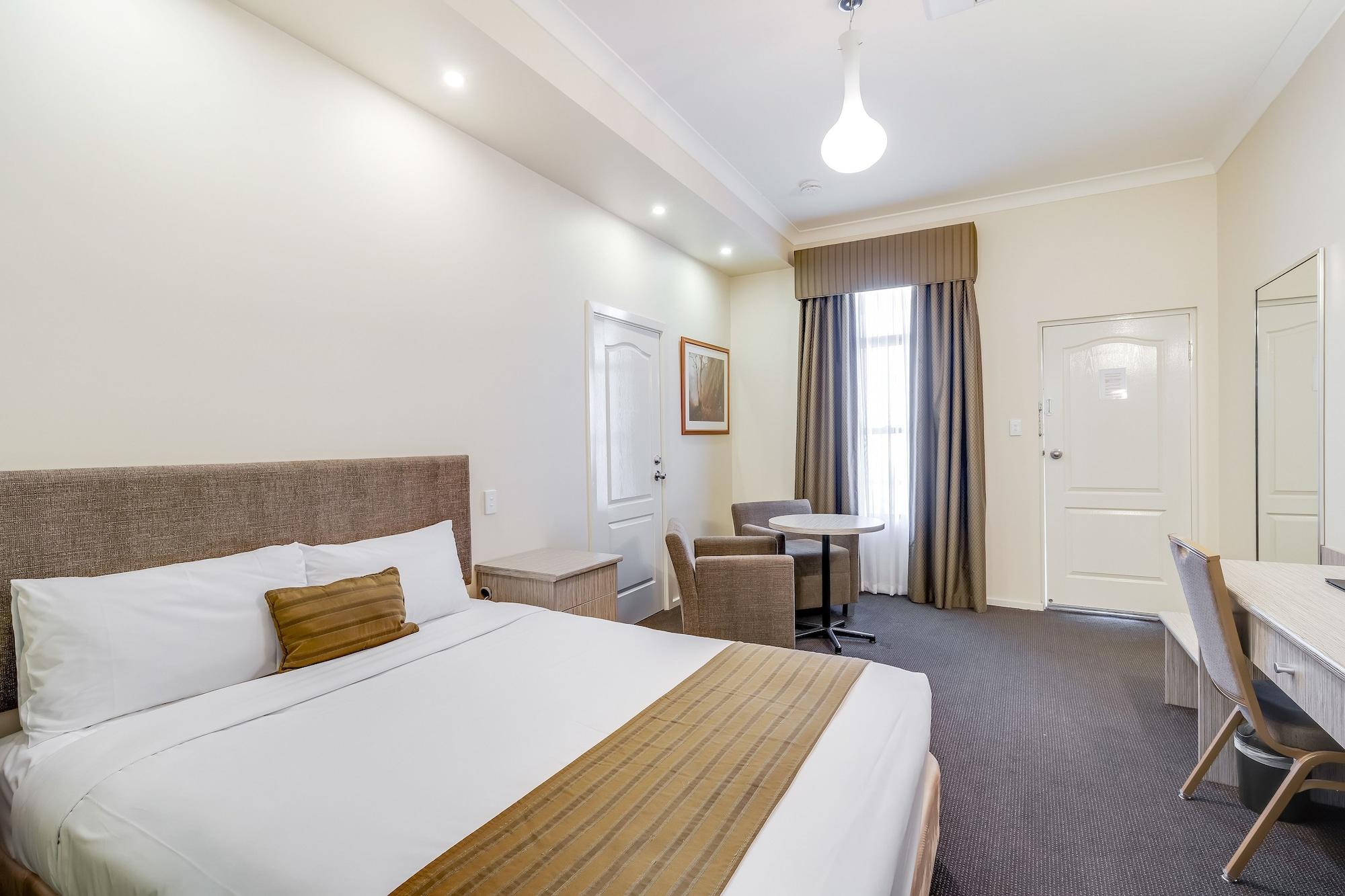 Prince Of Wales Hotel Wagga Wagga Bagian luar foto