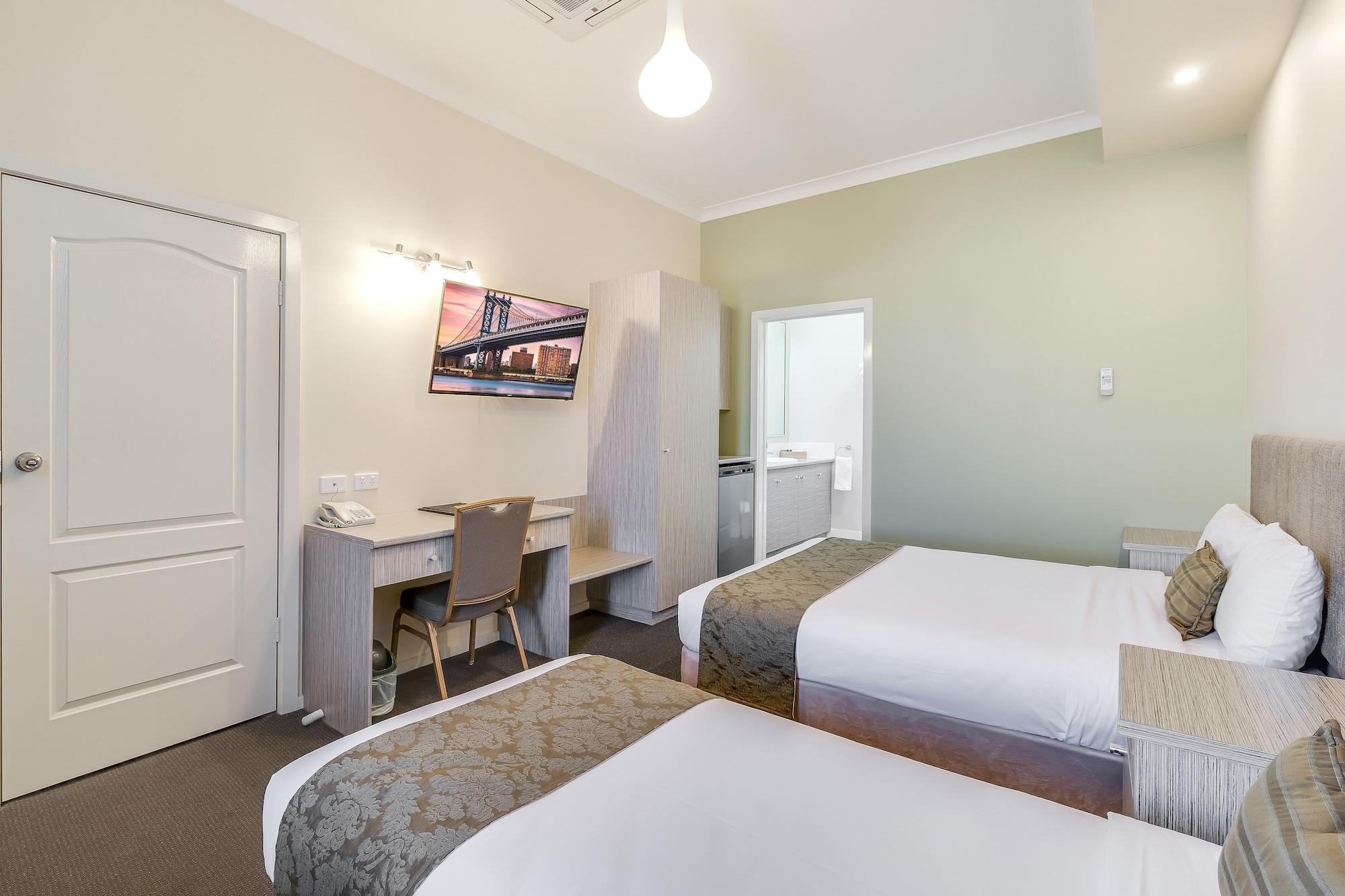 Prince Of Wales Hotel Wagga Wagga Bagian luar foto