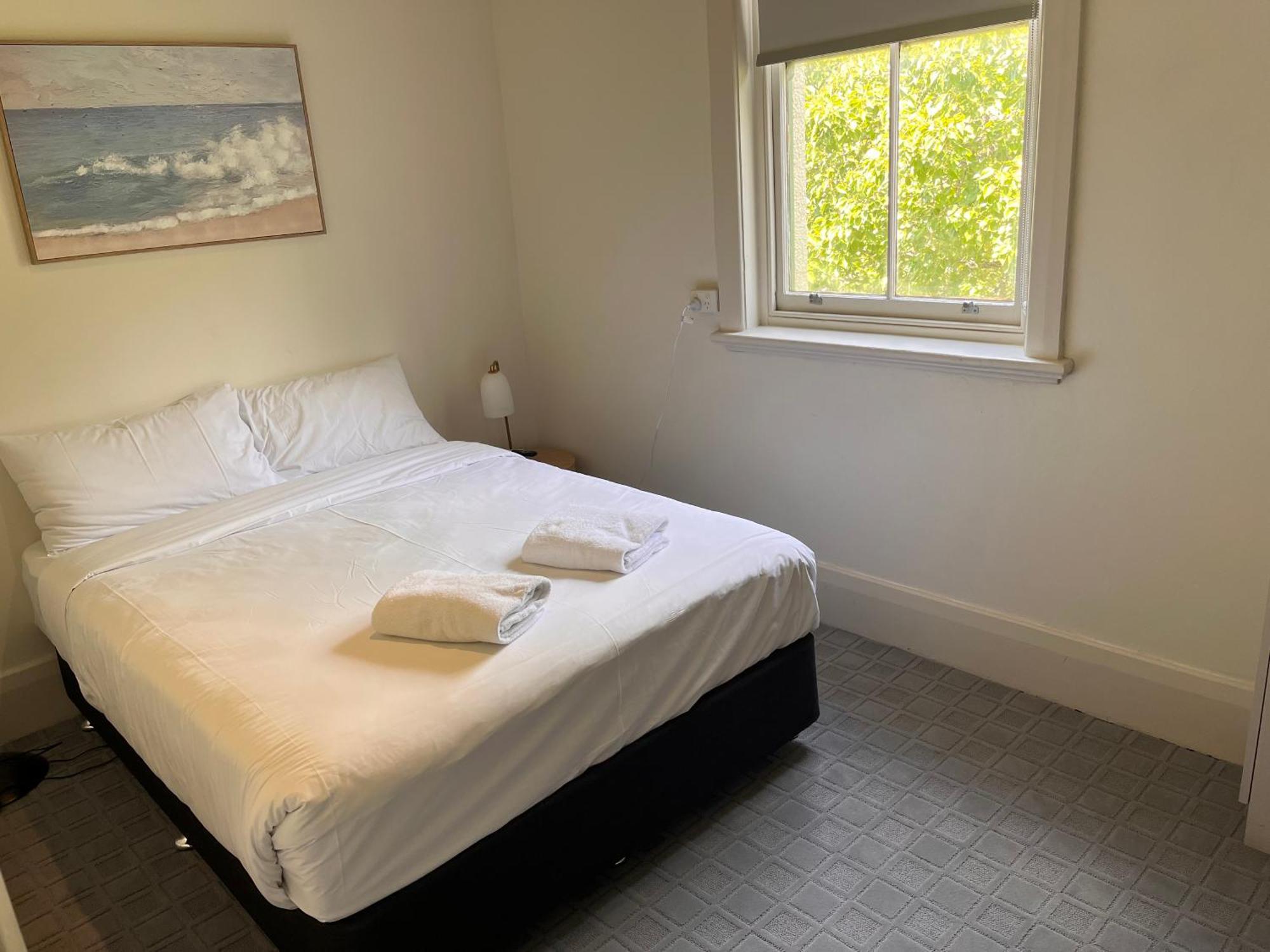 Prince Of Wales Hotel Wagga Wagga Bagian luar foto