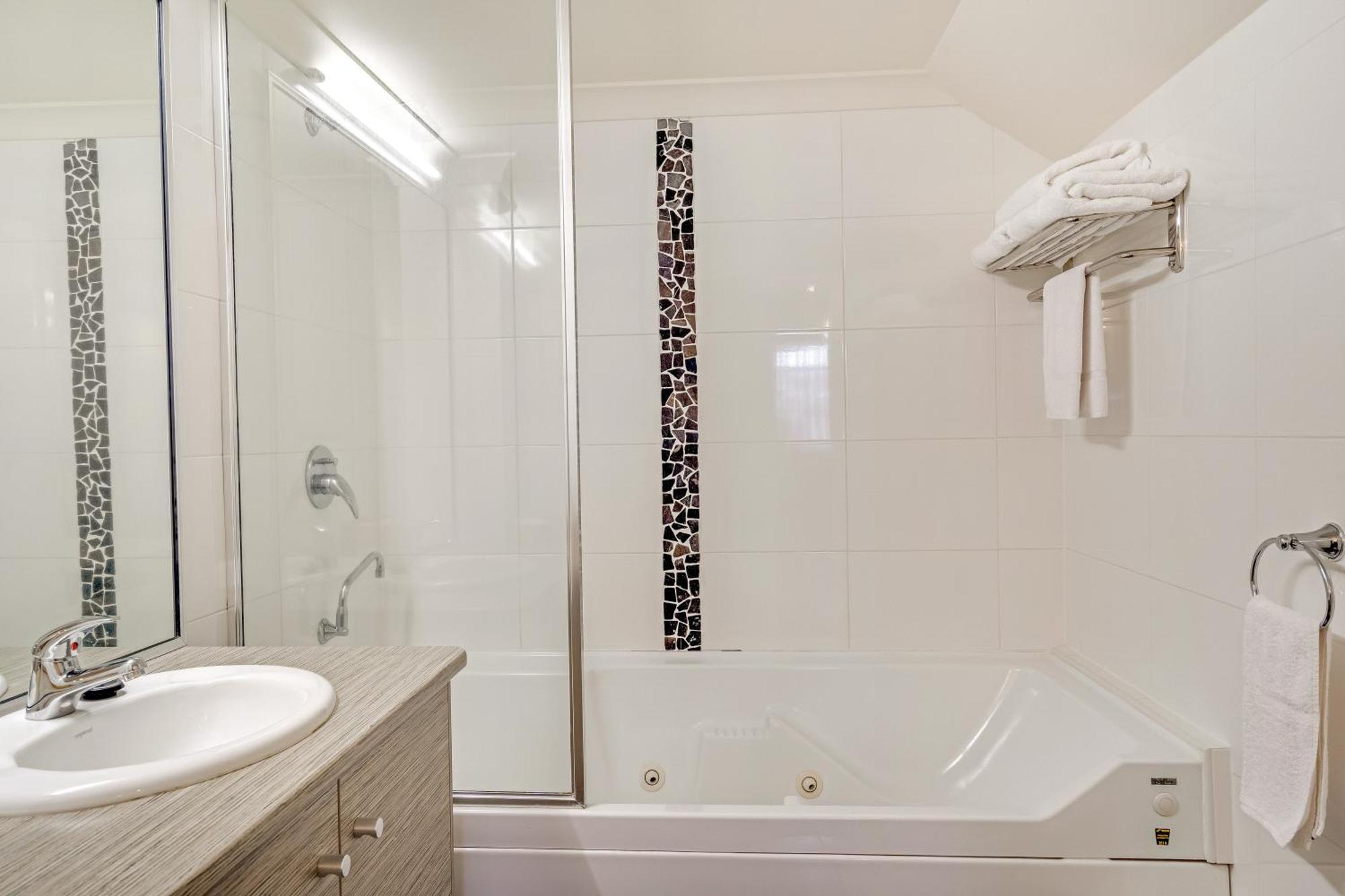 Prince Of Wales Hotel Wagga Wagga Bagian luar foto