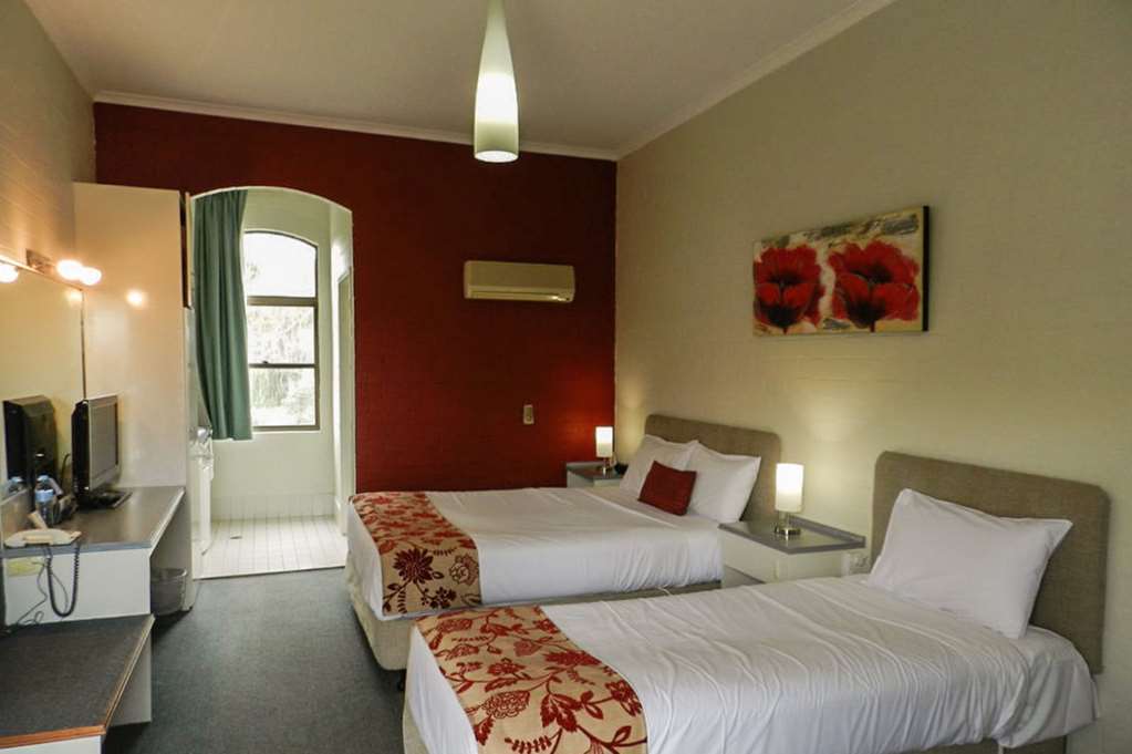 Prince Of Wales Hotel Wagga Wagga Bagian luar foto
